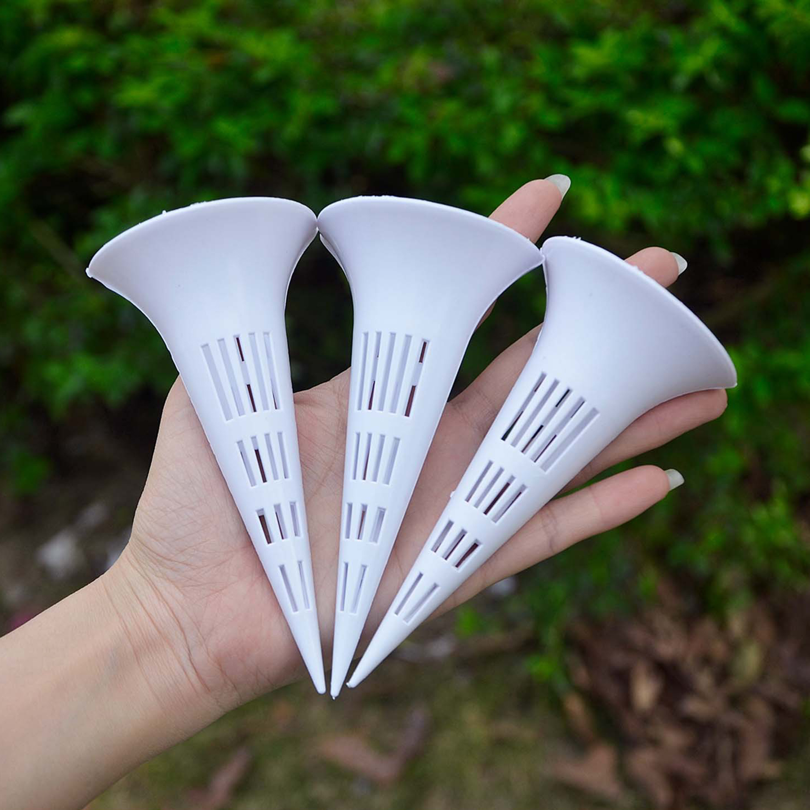 Multi-Hole Water Stakes Preven - Bonsai Garden Decor のレビューと価格