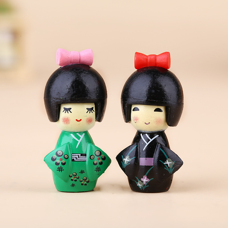 New Japanese Cute Girl Figurin - Japanese Garden Bonsai のレビューと価格